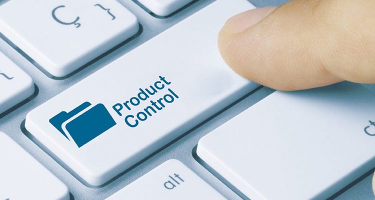 وظیفه کنترل پروژه در توسعه نرم افزار و وظایف برنامه نویس چگونه است؟
