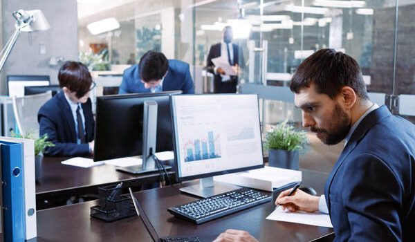 نمایندگان فروش ملک